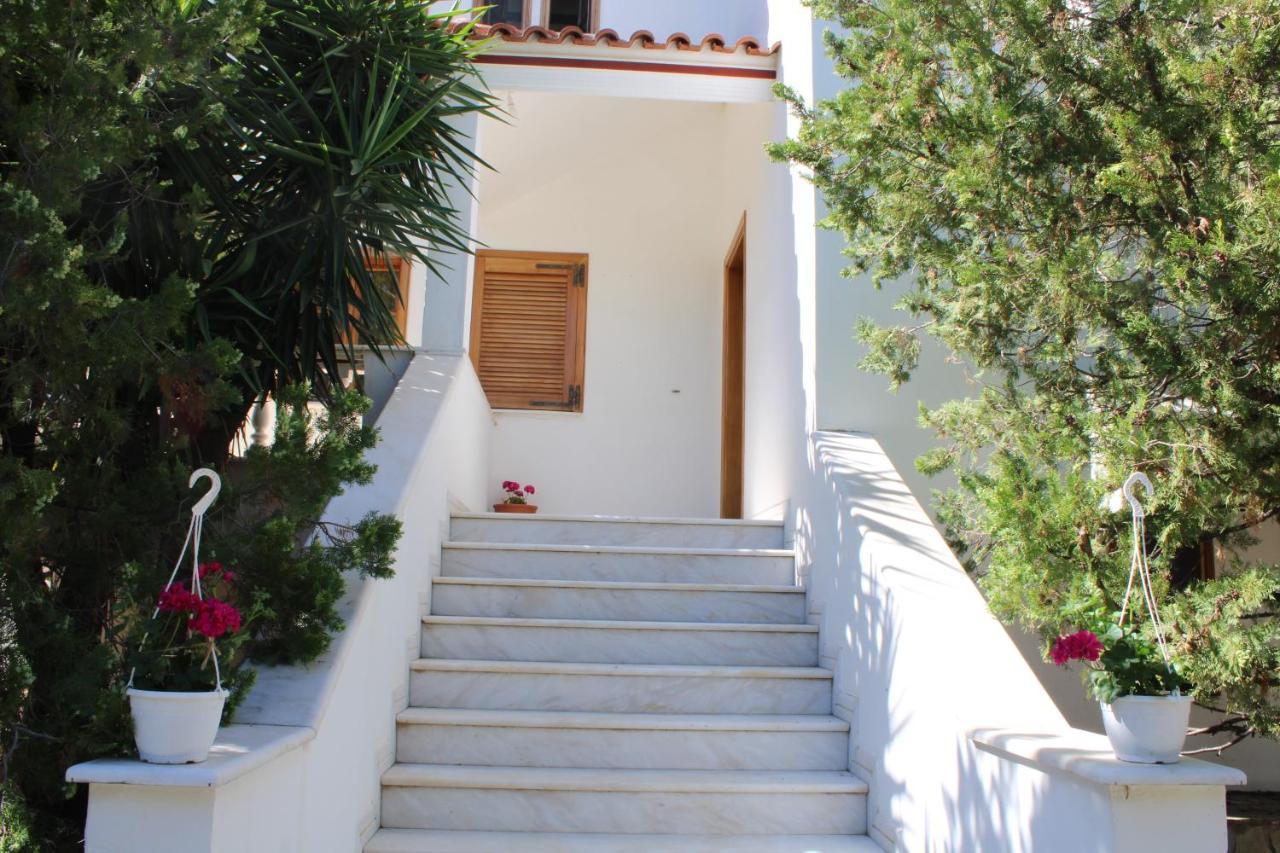 Candia House Luaran gambar