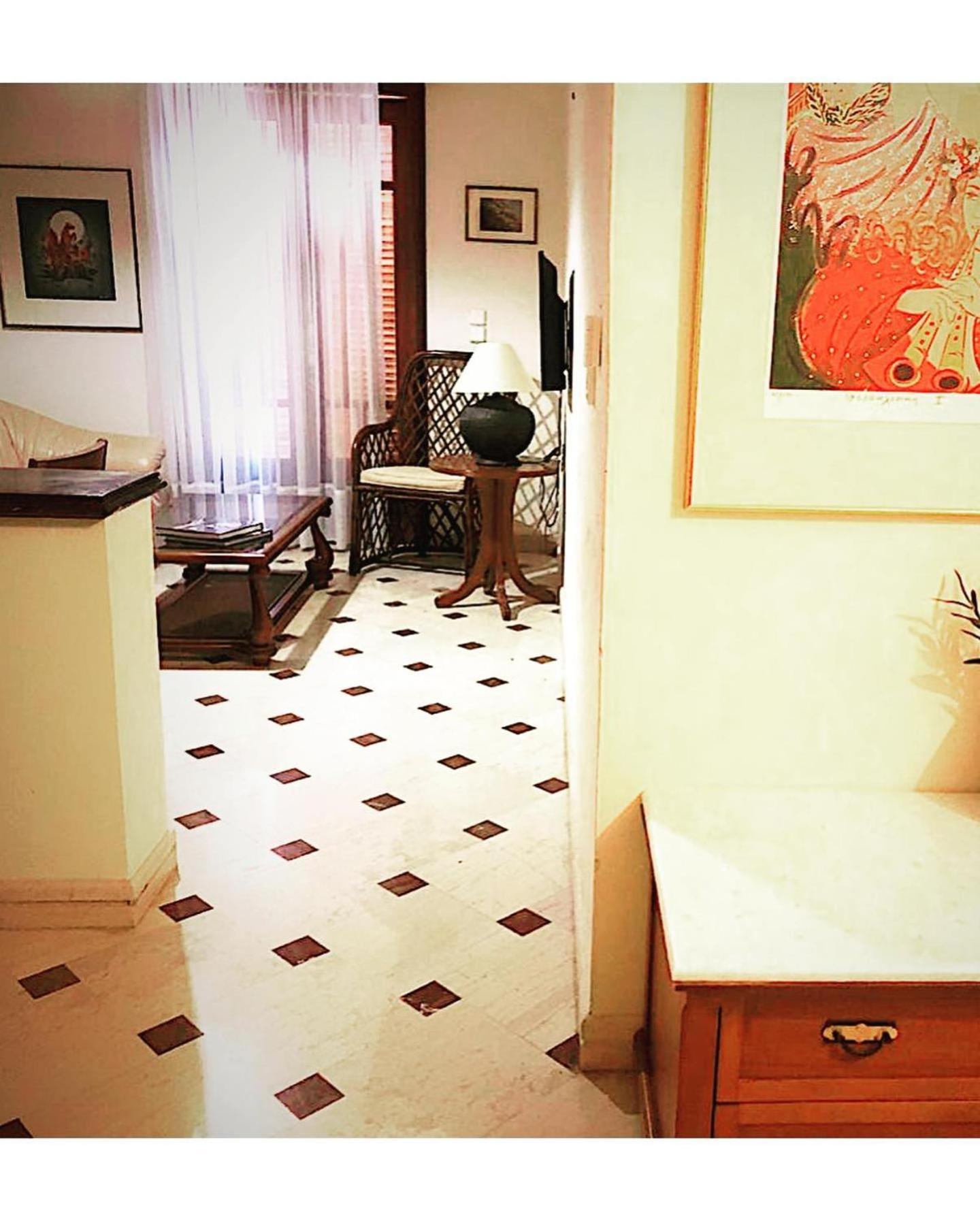 Candia House Luaran gambar