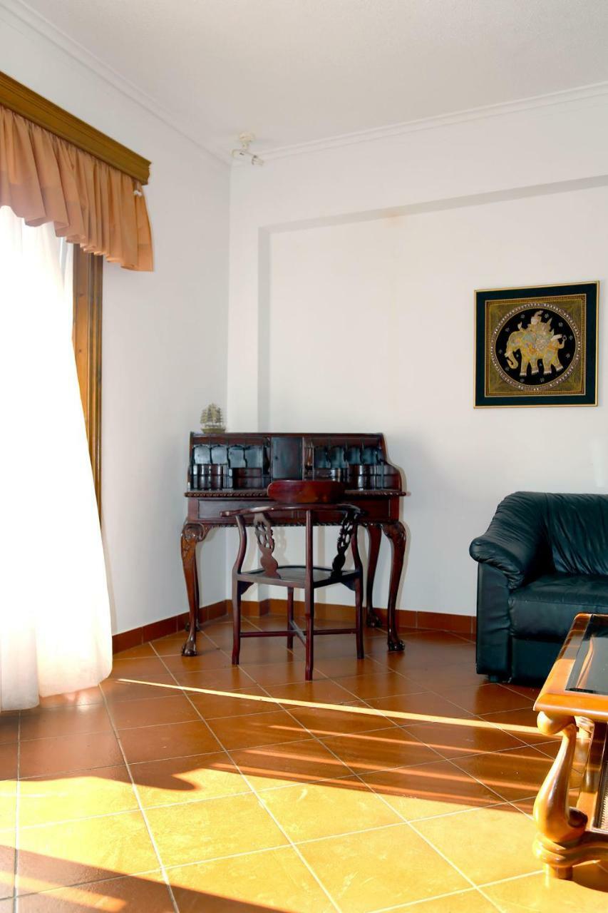 Candia House Luaran gambar